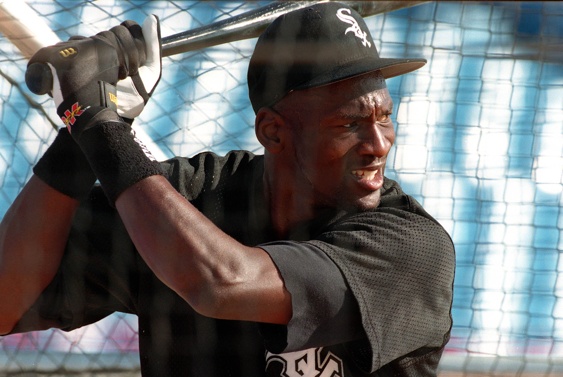 S-Michael_Jordan_3_Batting.jpg